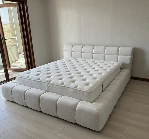 Cama Milano