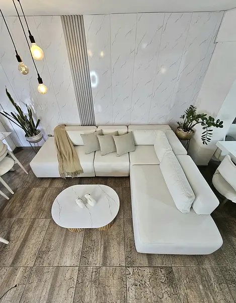Sala Milán